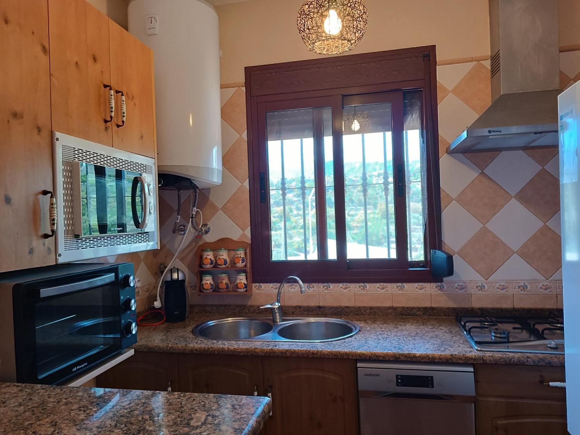 Casa Rural La Revuelta Con Las Mejores Vistas A La Naturaleza Yunquera Exterior foto